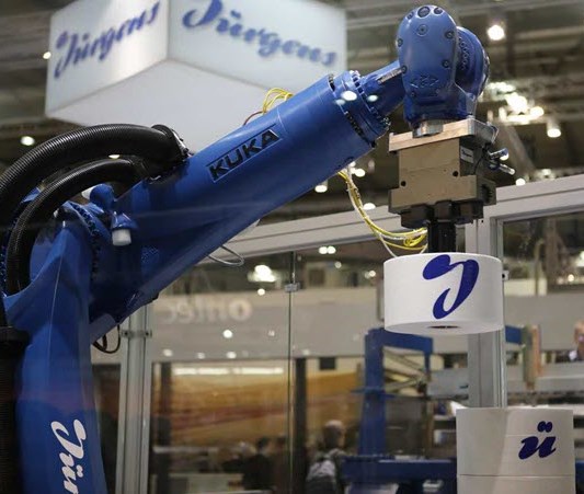 It is anticipated that robotic machinery will feature more prominantly at ITMA 2019.jpg