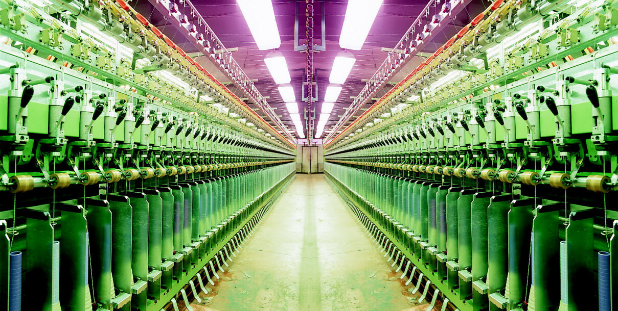 Yarn spinning at Zegna Baruffa's Borgosesia plant..jpg (2)