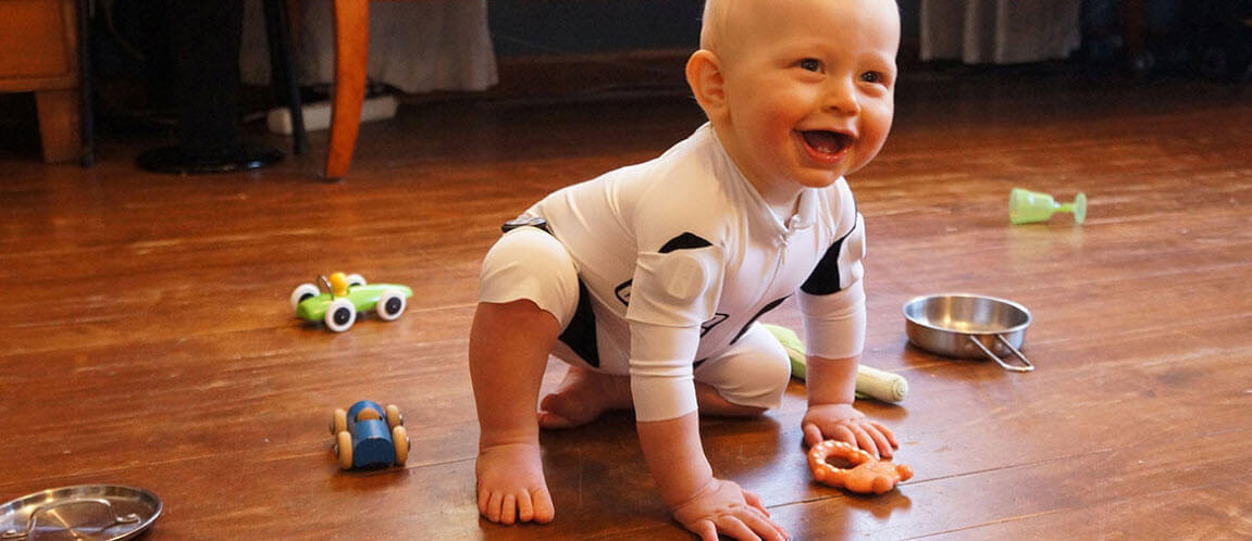 Baby movement suit monitors early neurological abnormality