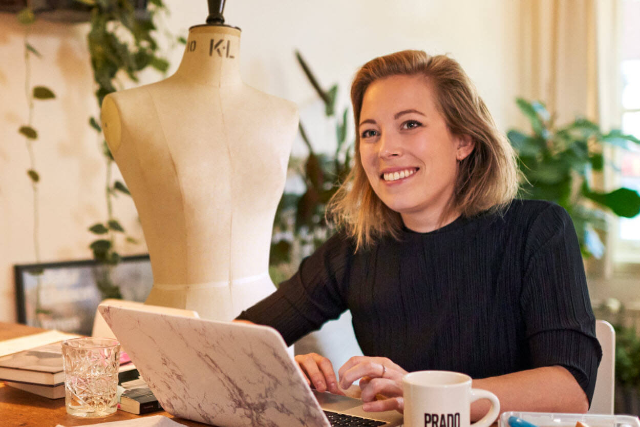 Pauline van Dongen is a specialist designer and researcher in the field of wearable technology.jpg