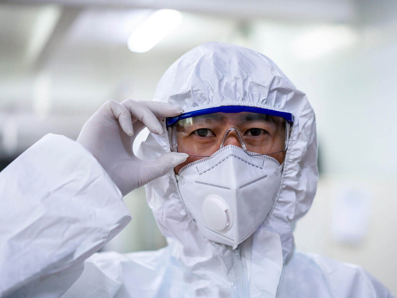 DuPont launches programme to increase PPE supply