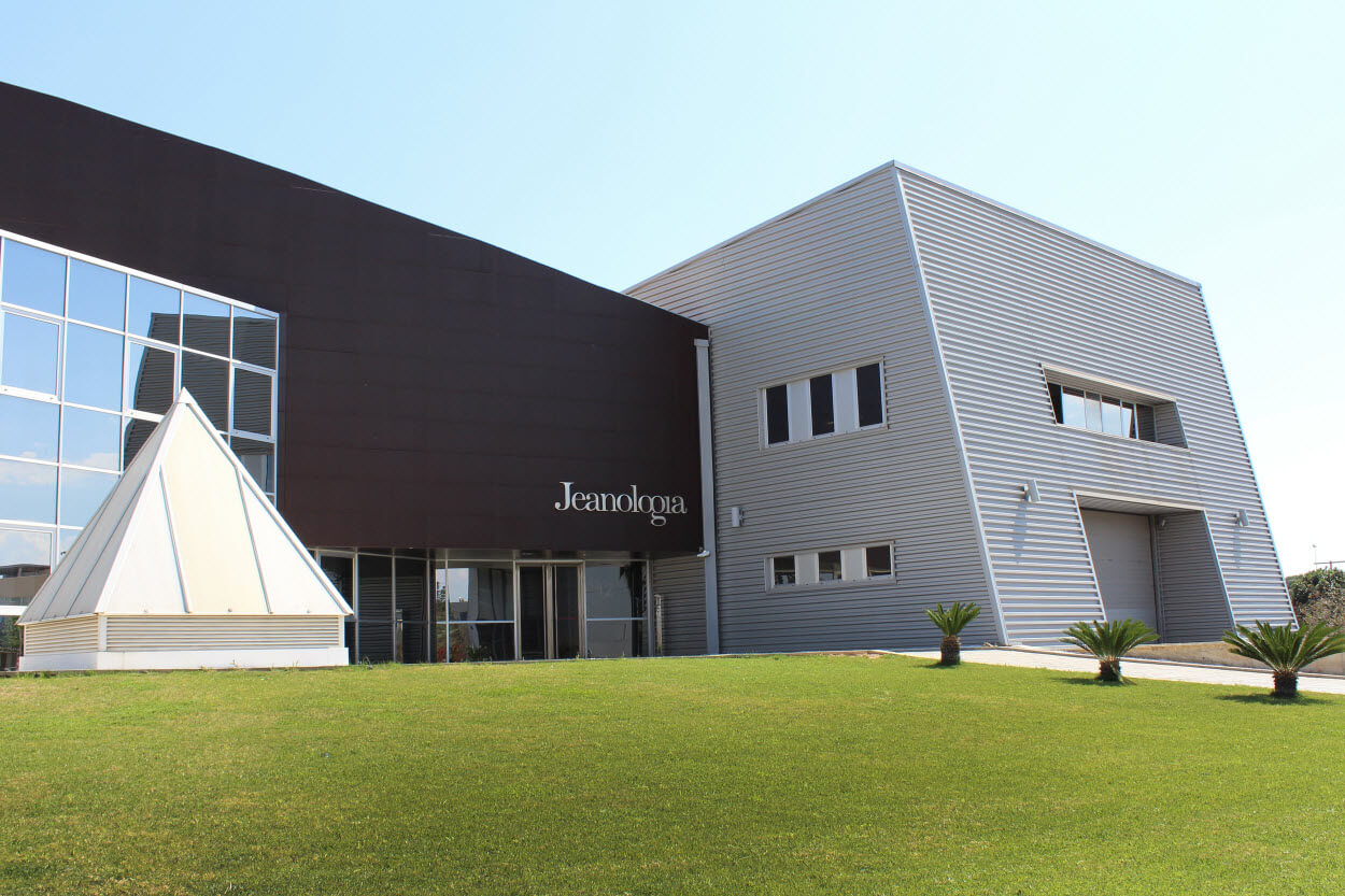 web Jeanologia's HQ in Valencia.jpg
