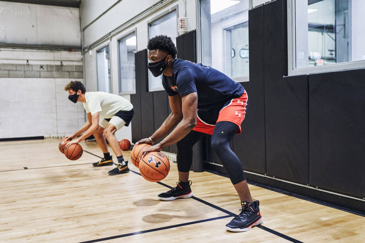 web The UA SPORTSMASK is a reusable, water-resistant performance face mask.jpg