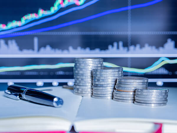 stack-money-coin-with-trading-graph--thumbnail.jpg