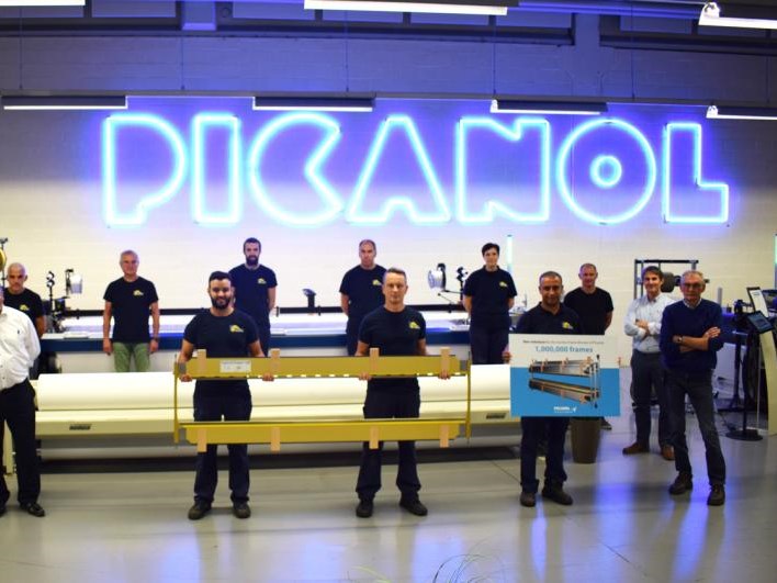 The Company Serves Around 2,600 Mills Worldwide And Has Around 175,000 Machines In Operation