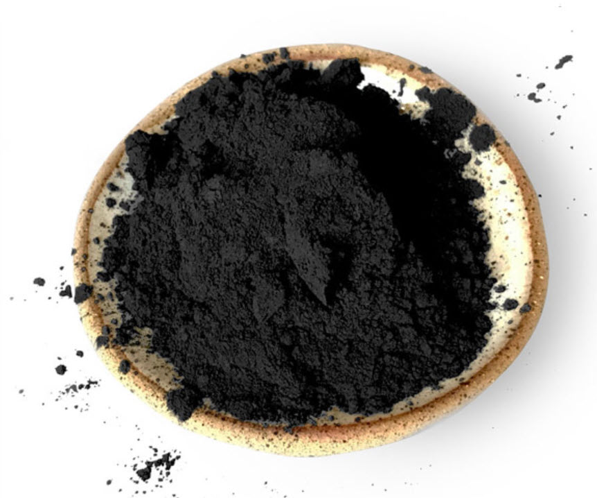 Producing sustainable black pigments using wood