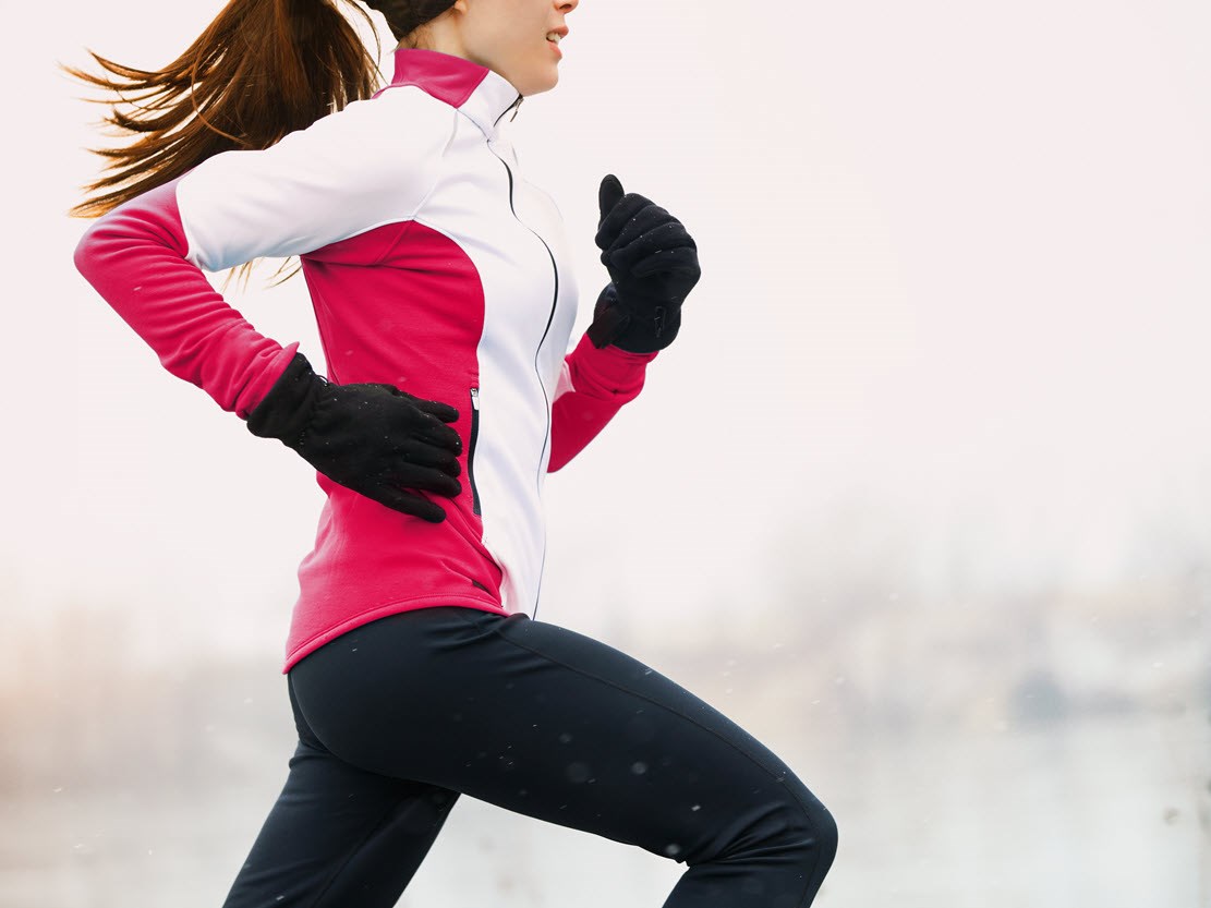 Tracking body motion through conductive garment seams