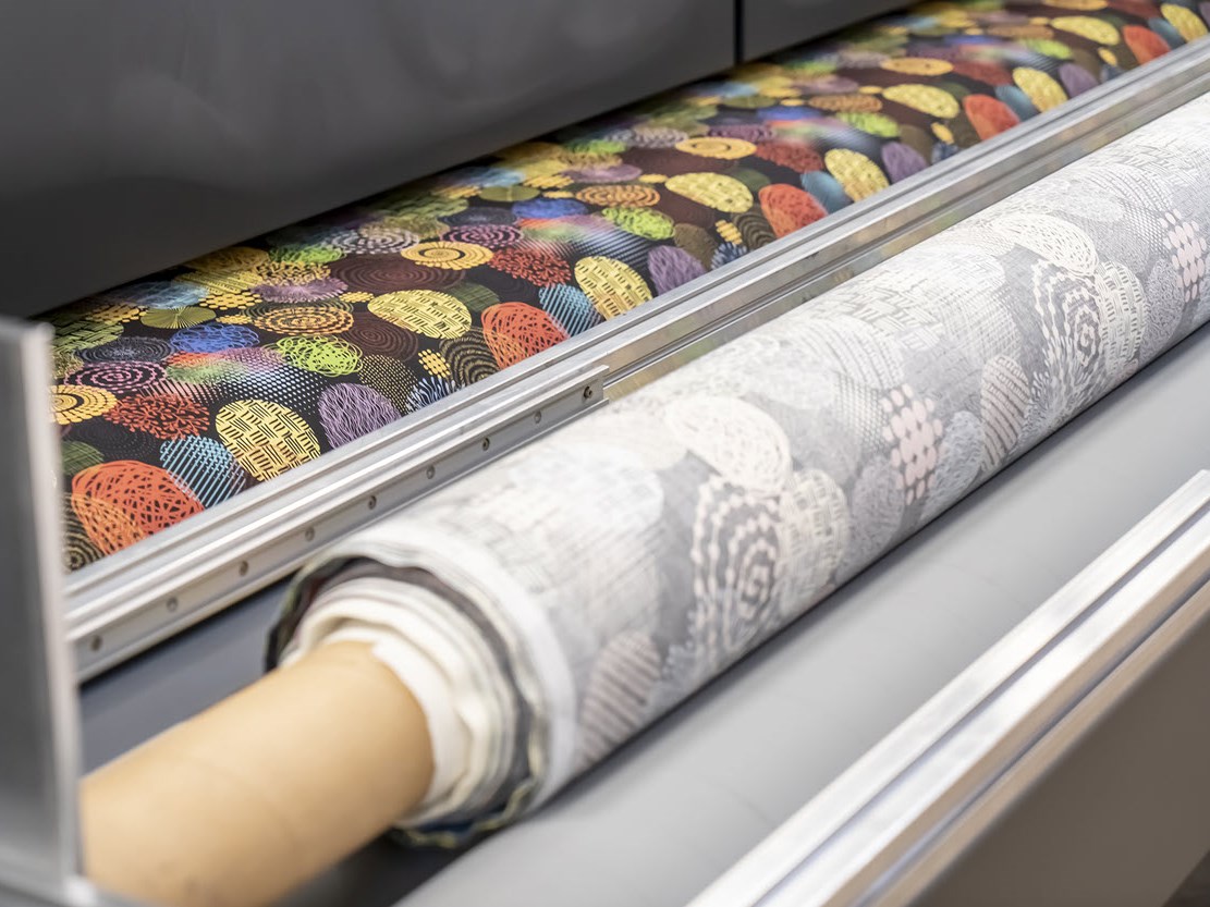 Web According To EFI Reggiani, HYPER Is The Fastest Multi Pass Digital Textile Printer Available On The Market