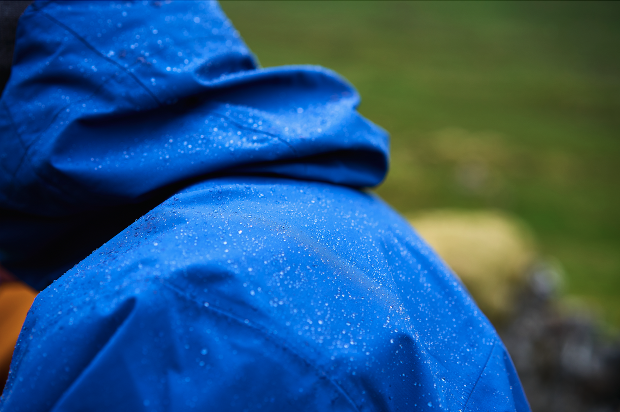Web Depending On The Face Fabric, The DWR Used Is Either Silicone Or Hydrocarbon Based