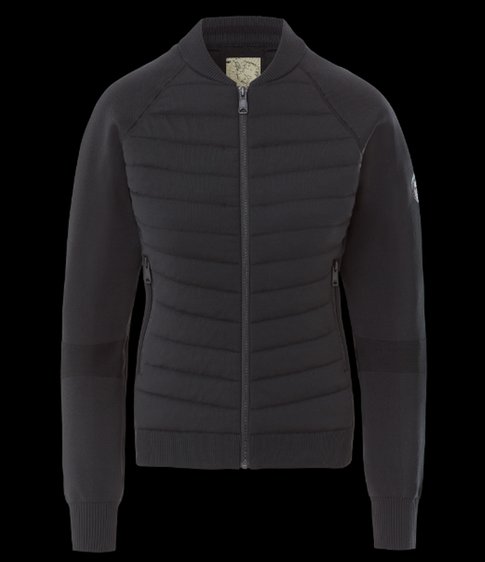 Available In Either Black Or Blue , The Collection Presents A Form Fitting , Refined Aesthetic