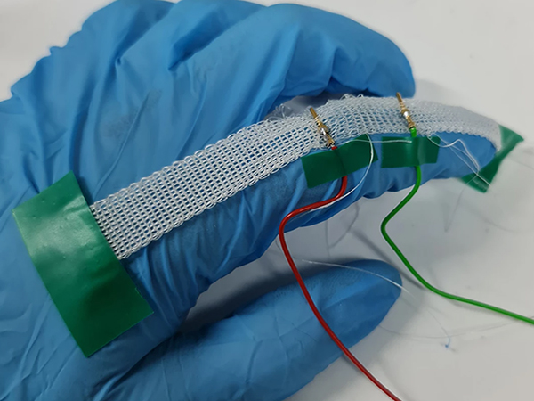 Researchers developing conductive yarns without conductive metals